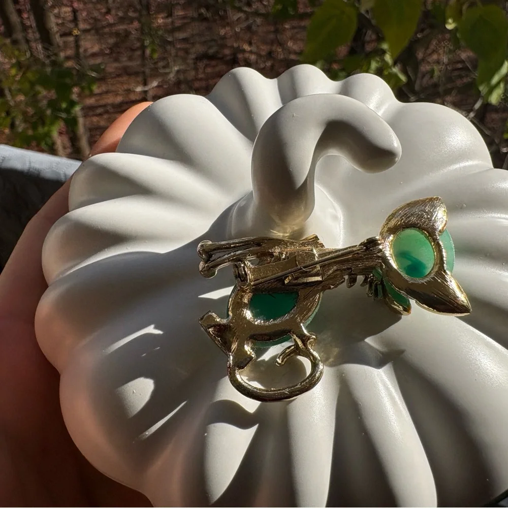 1950s Retro Vintage Cat Brooch – For Repair / Repurpose 🐈‍⬛💚 - Picture 8 of 8